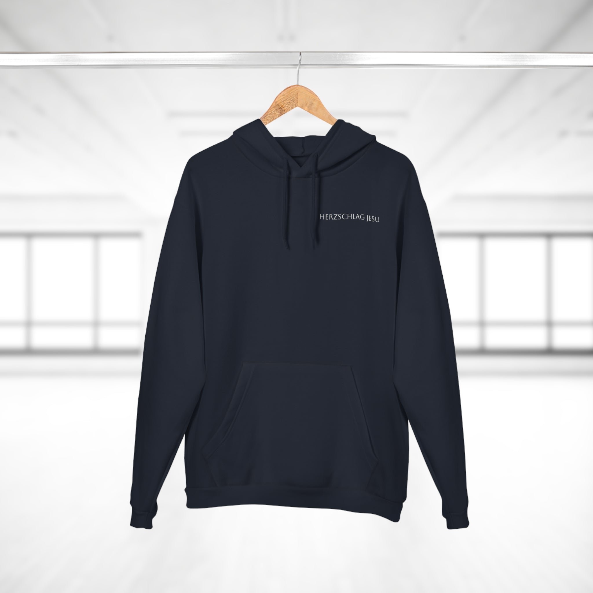 "Jesus Befreit, Jesus Rettet, Jesus Heilt" Hoodie