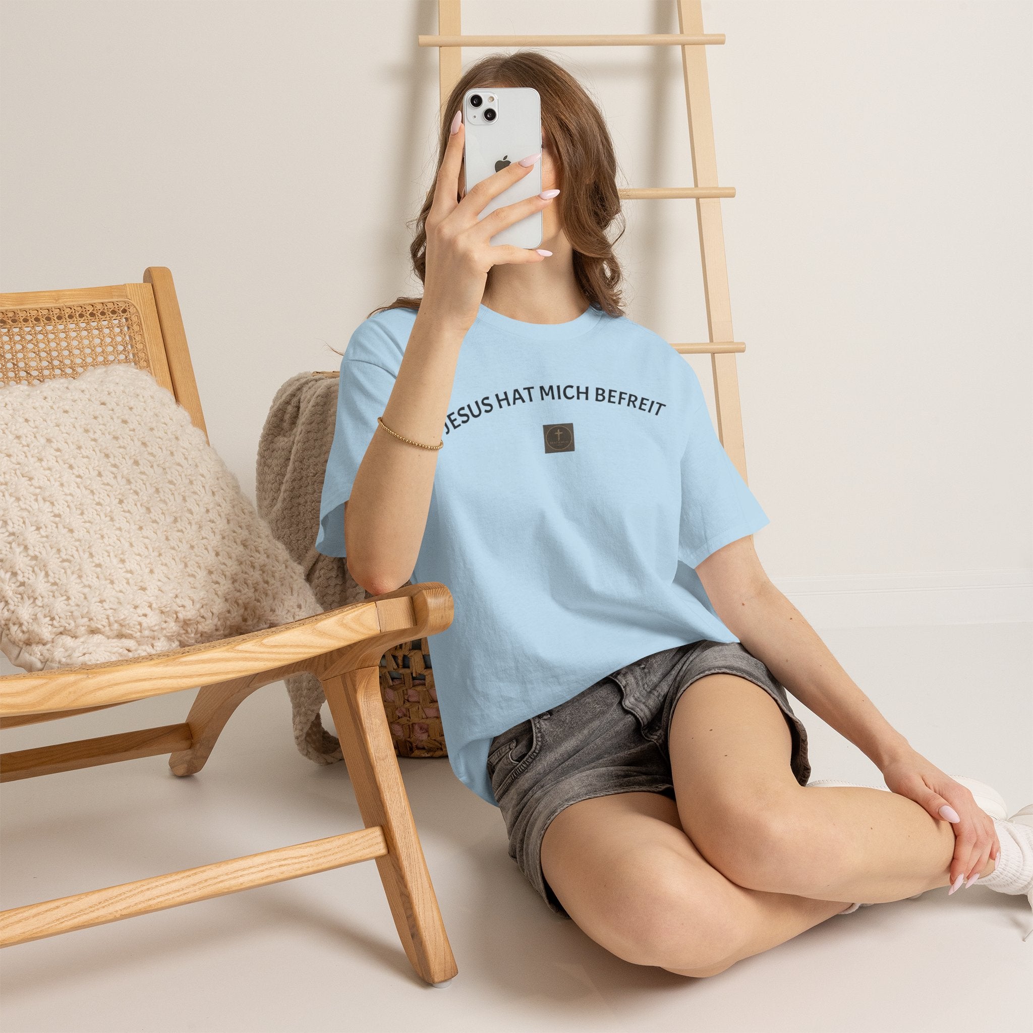 ,,Jesus hat mich befreit,, - Trage dein Zeugnis - T-Shirt