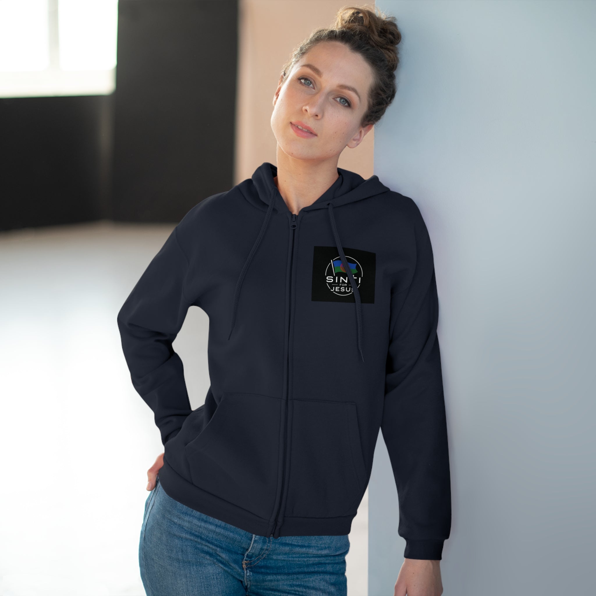 ,,Das Volk Sinti soll Errettet werden,,  Design Zip Hoodie