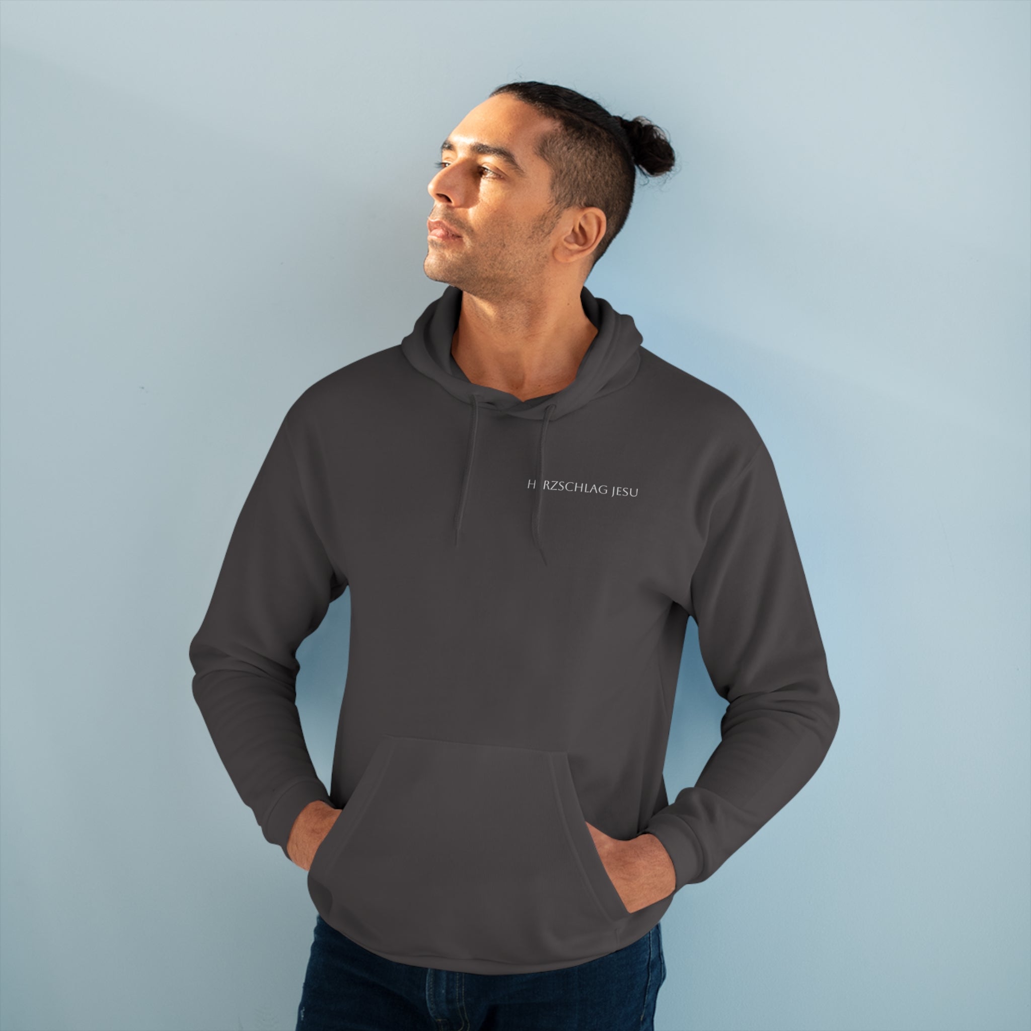 "Jesus Befreit, Jesus Rettet, Jesus Heilt" Hoodie