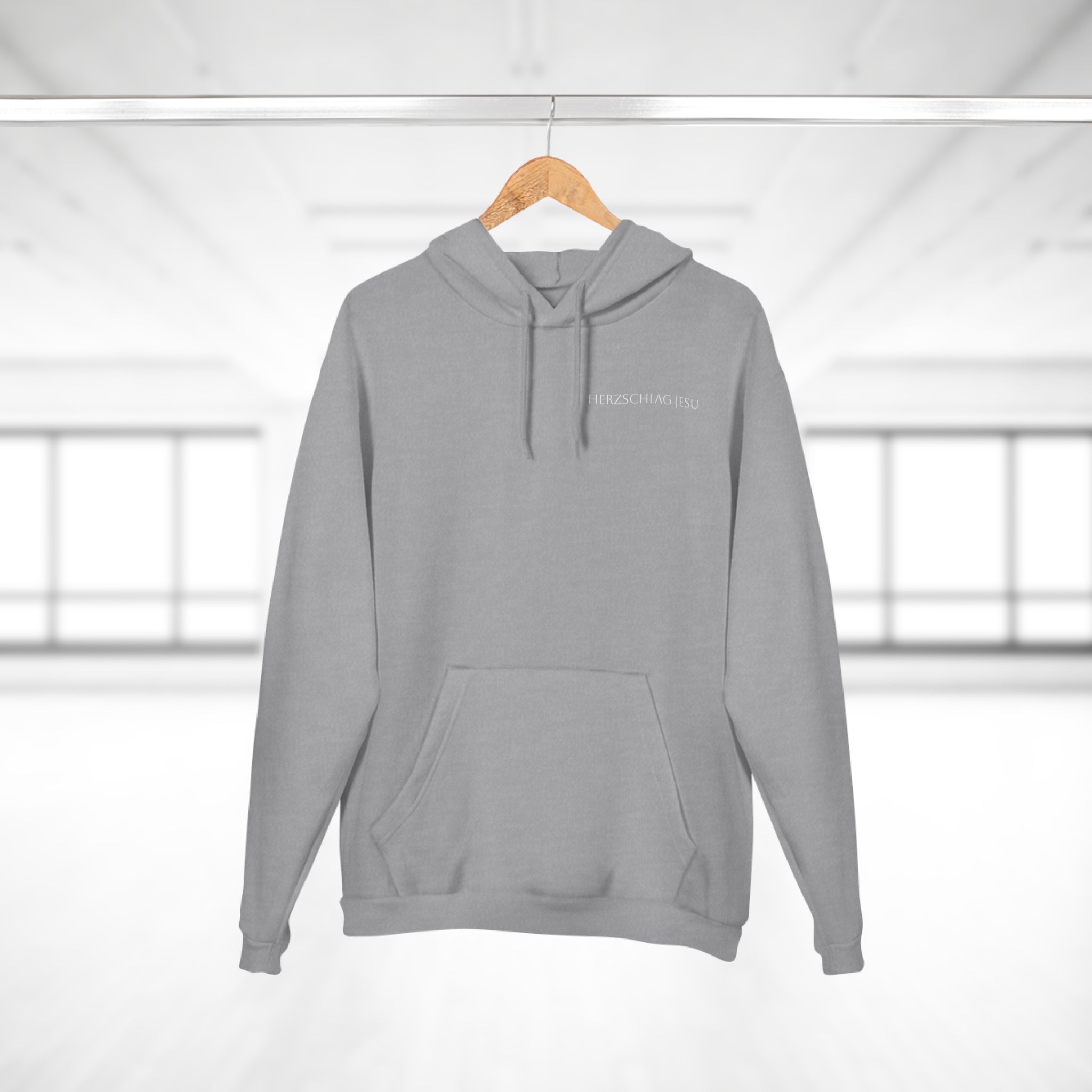 "Jesus Befreit, Jesus Rettet, Jesus Heilt" Hoodie